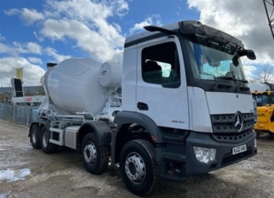 1 off Used / Ex-hire MERCEDES Arocs 5 / SCHWING-STETTER AM8FHCLL 8m3 Standard Transit Concrete Mixer (2022) NA22 OFN